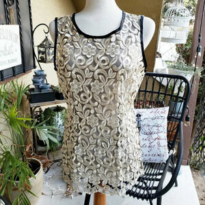 Shift Top /Gold with Black / Embroidery / Medium